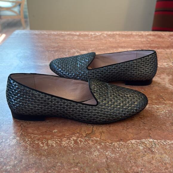 Vince Camuto textured pewter loafers 7 1/2B EUC - Picture 2 of 7